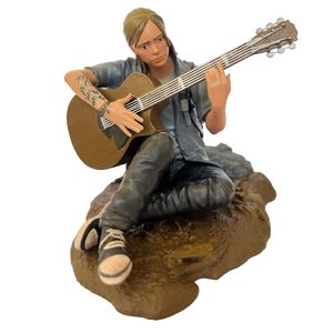 اکشن فیگور مدل ellie طرح the last of us ارتفاع 10 سانتی‌متر