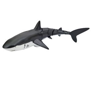 ربات کنترلی طرح کوسه مدل shark spray water کد 5445