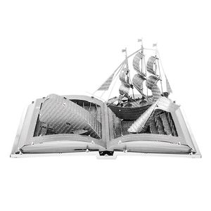 ساختنی مدل moby dick book sculpture