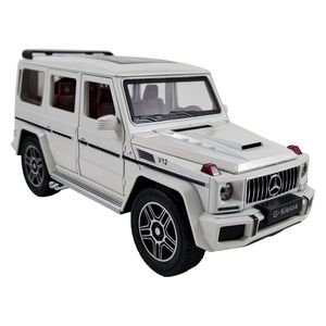ماشین بازی مدل بنز g class کد cz118
