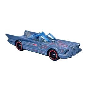 ماشین بازی هات ویلز مدل tv series batmobile کد 5785 _ hyx44