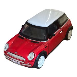 ماکت ماشین مدل mini cooper 2001