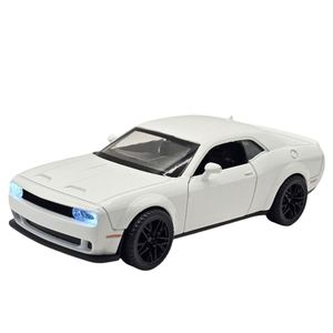 ماکت ماشین ناب سل مدل دوج چلنجر هلکت فلزی چراغدار موزیکال عقب کش کد dodge challenger helcat به همراه استند