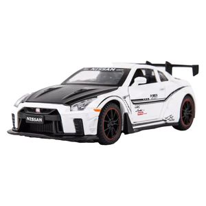 ماکت ماشین چه ژی مدل nissan gtr