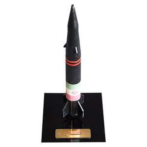 ماکت موشک مدل فتاح طرح پایه دار