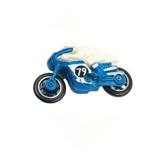موتور بازی هات ویلز مدل 1966 trıumph tiger 100 کد 5785 _ htd43