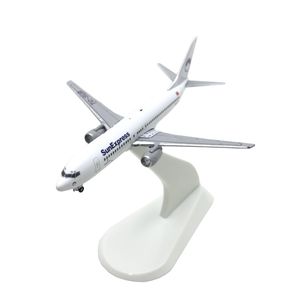 هواپیما طرح boeing 737 800 کد 159