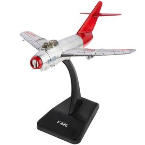 هواپیمای پایلت مدل mig 15