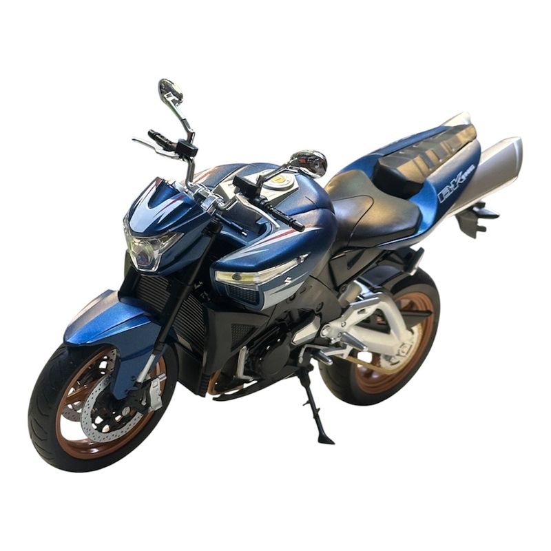 ماکت موتور سوزوکی مدل بیکینگ suzuki bking