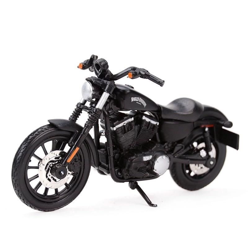 ماکت موتور مایستو مدل 2014 harley davidson sportster iron 883